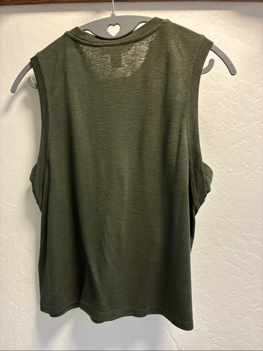 Athleta Olive Tank Top in Deep Green Size Small - Picture 3 of 7